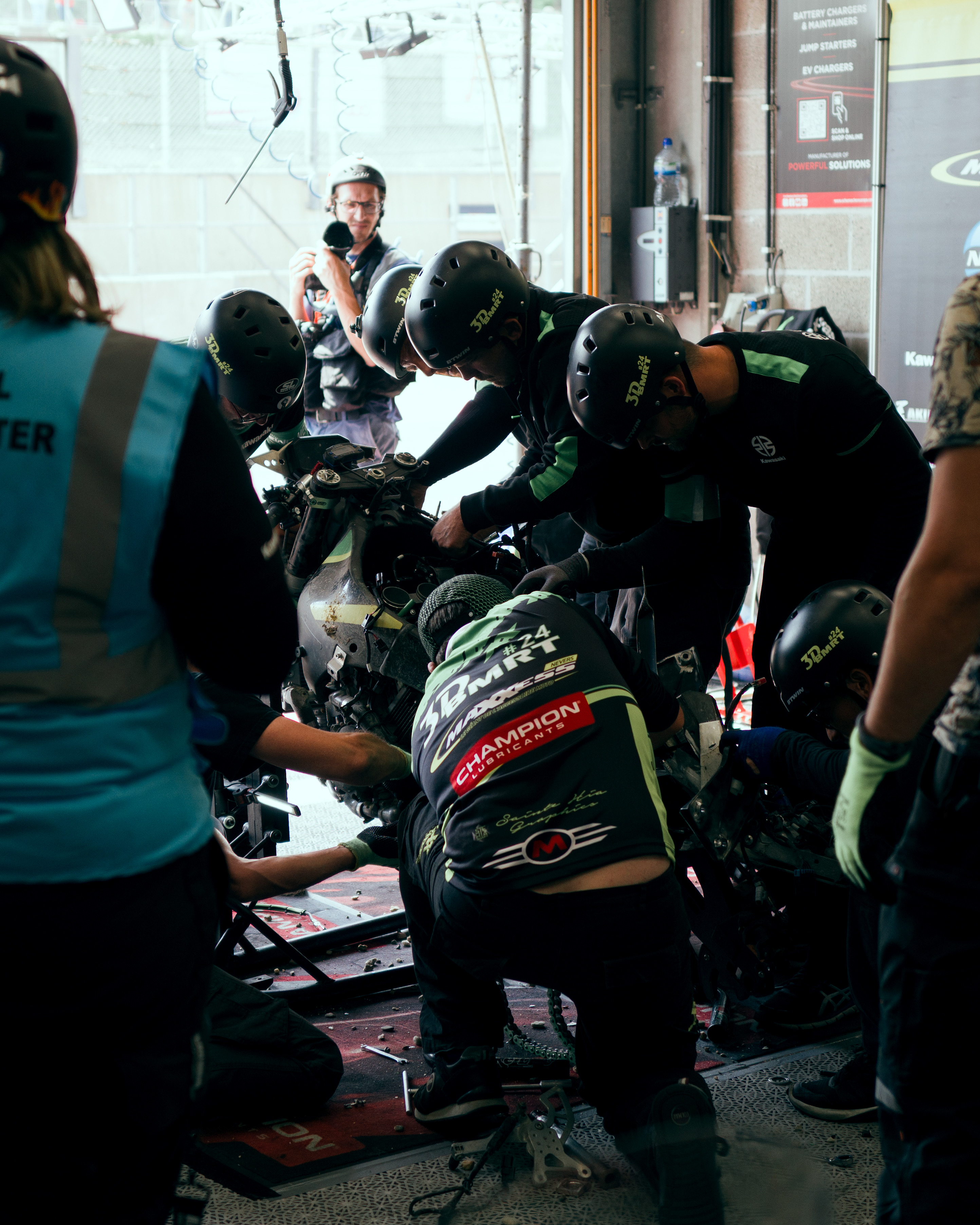 Pit stop BMRT 3D Maxxess #24